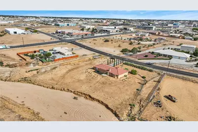 10903 E Avenue, Hesperia, CA 92345 - Photo 35