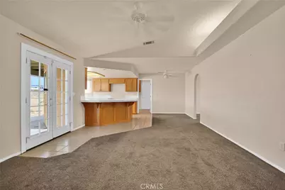 10903 E Avenue, Hesperia, CA 92345 - Photo 11