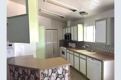 20843 Waalew #C4, Apple Valley, CA 92307 - Photo 11