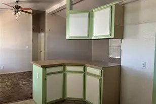 20843 Waalew, Apple Valley, CA 92307 - Photo 13