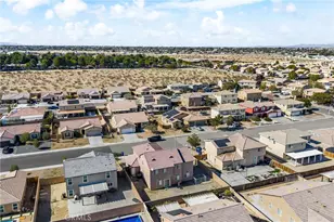 13011 Whispering Creek, Victorville, CA 92395 - Photo 45