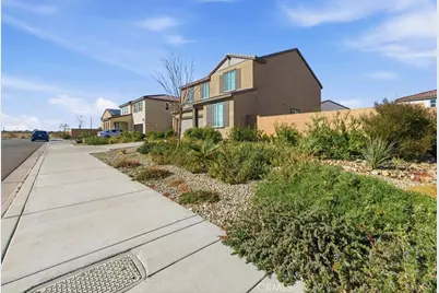 12338 Pinos Verde, Victorville, CA 92392 - Photo 11