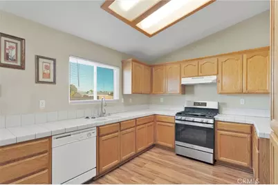 22186 Pahute, Apple Valley, CA 92308 - Photo 13