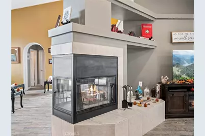 10160 Pineview Road, Pinon Hills, CA 92372 - Photo 5