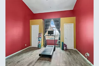 10160 Pineview Road, Pinon Hills, CA 92372 - Photo 13