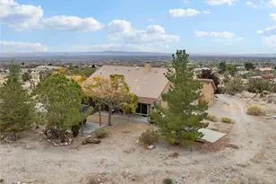 10160 Pineview Rd, Pinon Hills, CA 92372 - Photo 45