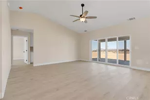 22520 Houston St, Apple Valley, CA 92308 - Photo 9