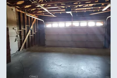 2065 Barcelona, Barstow, CA 92311 - Photo 9