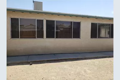 2065 Barcelona, Barstow, CA 92311 - Photo 21