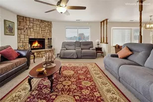 21291 Ramona, Apple Valley, CA 92307 - Photo 9