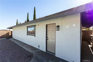 10731 Anaconda Ave, Oak Hills, CA 92344 - Photo 41