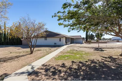 10731 Anaconda Avenue, Oak Hills, CA 92344 - Photo 55