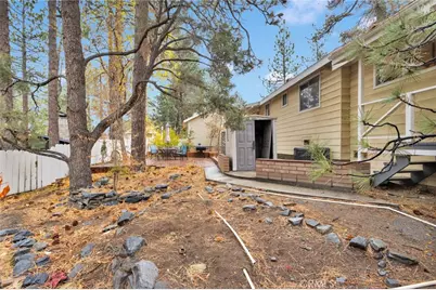 2046 Thrush, Wrightwood, CA 92397 - Photo 43