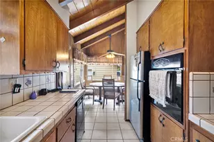 2046 Thrush, Wrightwood, CA 92397 - Photo 21