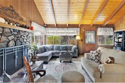 2046 Thrush, Wrightwood, CA 92397 - Photo 15