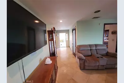 18107 Pier Dr., Victorville, CA 92395 - Photo 5