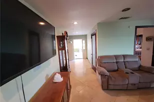 18107 Pier Dr, Victorville, CA 92395 - Photo 5