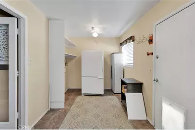 38744 East End Road, Lucerne Valley, CA 92356 - Photo 35