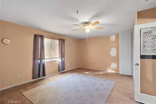 38744 East End Rd, Lucerne Valley, CA 92356 - Photo 33