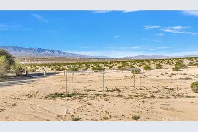 38744 East End Road, Lucerne Valley, CA 92356 - Photo 41