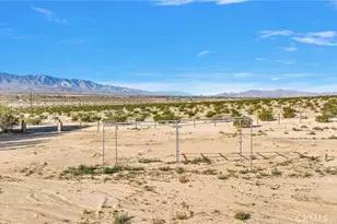 38744 East End Rd, Lucerne Valley, CA 92356 - Photo 41