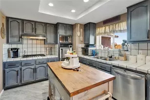 10834 Mono, Victorville, CA 92392 - Photo 15