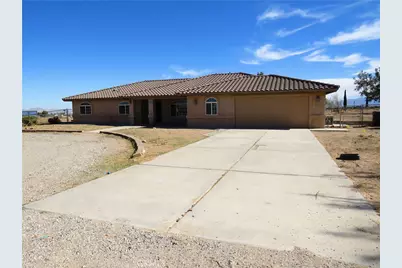 9951 Arrowhead, Phelan, CA 92371 - Photo 1