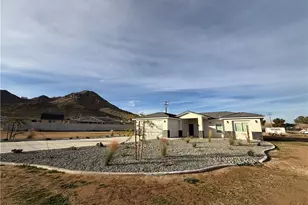 20420 Yuma, Apple Valley, CA 92307 - Photo 3