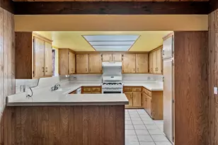 1725 Linnet, Wrightwood, CA 92397 - Photo 7