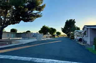 22601 Bear Valley Road, Apple Valley, CA 92308 - Photo 29