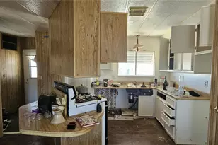 7535 Camp Rock, Lucerne Valley, CA 92356 - Photo 9