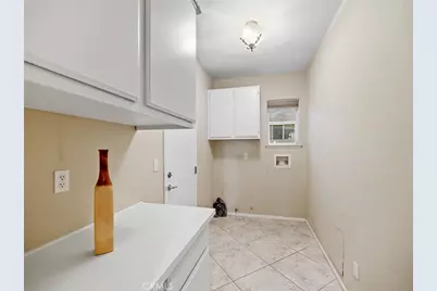 13752 Dodie Avenue, Victorville, CA 92392 - Photo 17