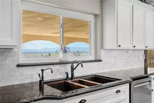 16878 Shirwaun Rd, Apple Valley, CA 92307 - Photo 17