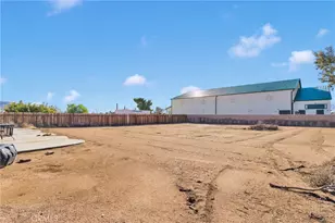 22517 Ojai, Apple Valley, CA 92308 - Photo 23