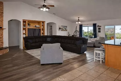 30788 Buenos Aires, Lucerne Valley, CA 92356 - Photo 3