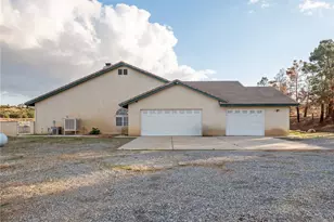 8135 Winmar, Hesperia, CA 92344 - Photo 3