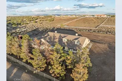 8135 Winmar, Hesperia, CA 92344 - Photo 43