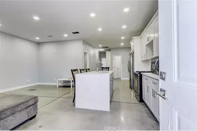 18724 Danbury, Hesperia, CA 92345 - Photo 37