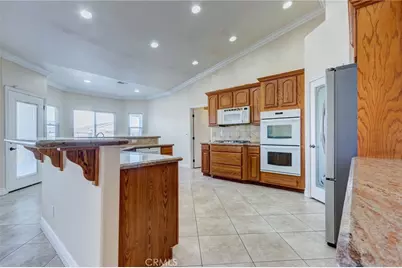 18724 Danbury, Hesperia, CA 92345 - Photo 15