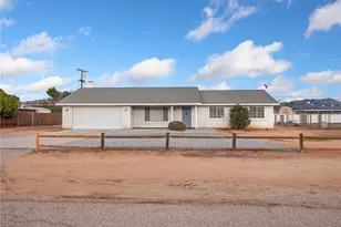 16641 Montauk Rd, Apple Valley, CA 92307 - Photo 9