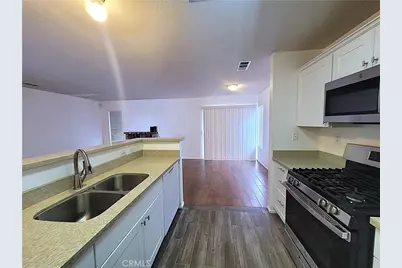 10151 Lawson Avenue, Adelanto, CA 92301 - Photo 11