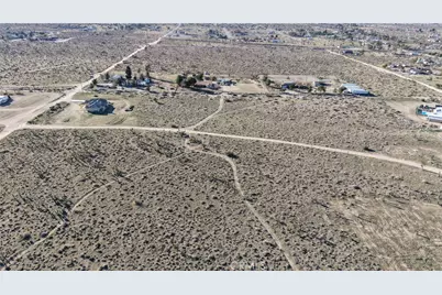 111 Riggins, Phelan, CA 92371 - Photo 7