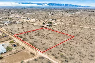 12432 La Mirada Rd, Phelan, CA 92371 - Photo 1