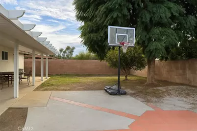 11256 Essex, Pomona, CA 91766 - Photo 17