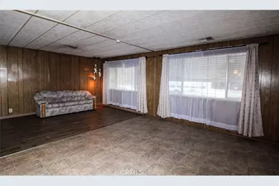 13829 Riviera, Victorville, CA 92395 - Photo 3