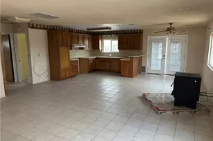 38333 E End, Lucerne Valley, CA 92356 - Photo 9