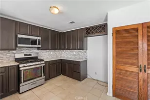 18891 Shoshonee Rd, Apple Valley, CA 92307 - Photo 9