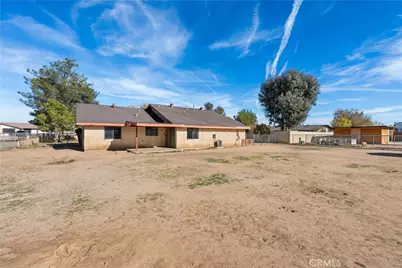 18891 Shoshonee Road, Apple Valley, CA 92307 - Photo 21