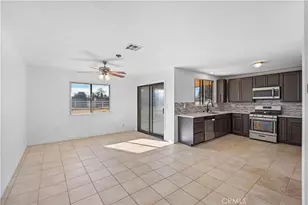 18891 Shoshonee Rd, Apple Valley, CA 92307 - Photo 5