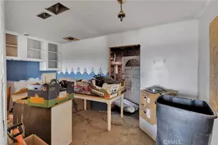 18227 E Ave Q, Palmdale, CA 93591 - Photo 13